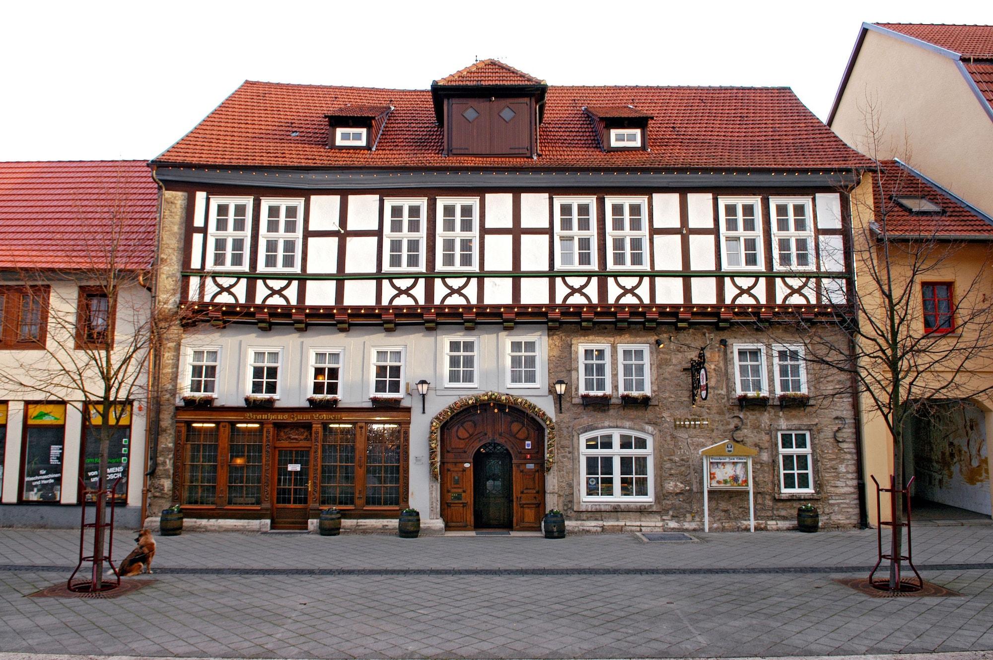 Hotel Brauhaus Zum Loewen Mühlhausen Exterior foto